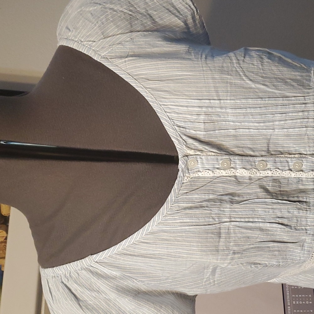 Spring/Summer Cotton Top - Picture 2 of 12